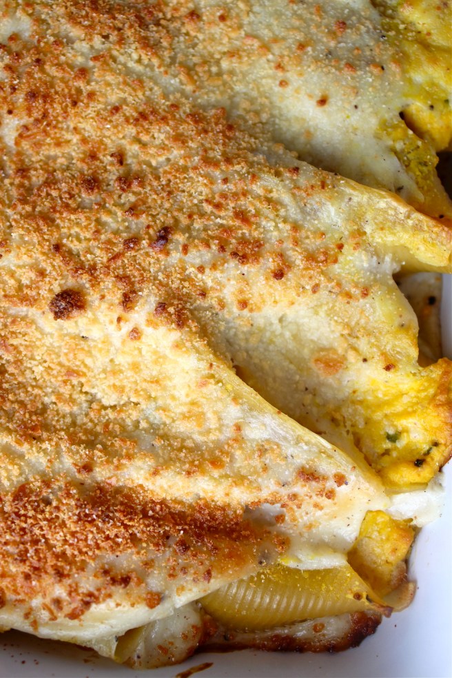 I can’t get over these Pumpkin & Ricotta Stuffed Shells - the most amazing fall comfort food! | The Millennial Cook #fallrecipe #pasta #pumpkin #ricotta #sage #italian