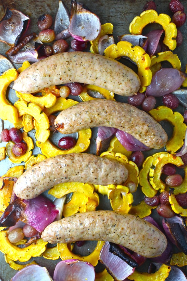 These Roasted Sausages with Squash & Red Grapes are an easy-to-throw-together one pan dinner! | The Millennial Cook #fallrecipe #dinner #easydinner #onepandinner
