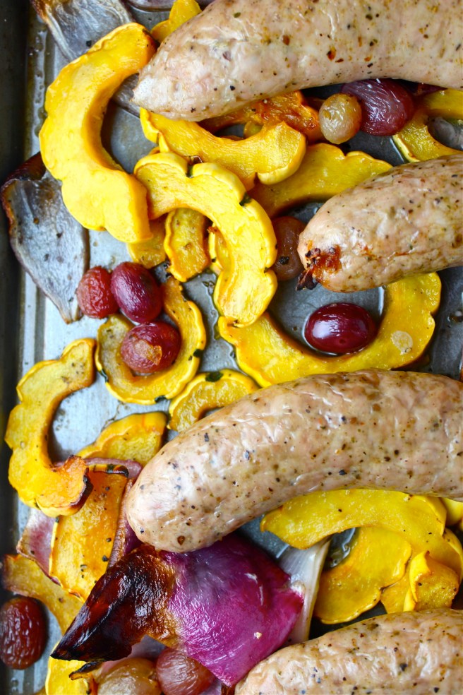 These Roasted Sausages with Squash & Red Grapes are an easy-to-throw-together one pan dinner! | The Millennial Cook #fallrecipe #dinner #easydinner #onepandinner