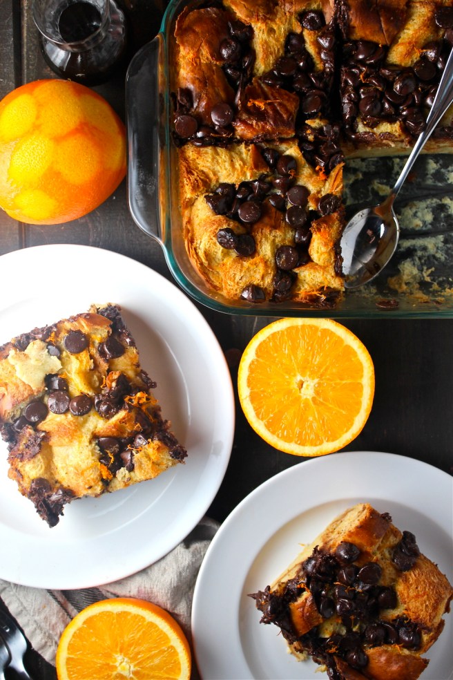This Chocolate Orange Bread Pudding is rich, creamy, sweet, and perfectly decadent! | The Millennial Cook #winterrecipe #chocolate #orange #breadpudding
