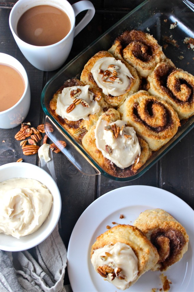 These decadent and fluffy Cinnamon Rolls are a classic breakfast treat! | The Millennial Cook #breakfast #brunch #cinnamonrolls