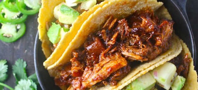 This Pineapple Pulled Pork is flavored with barbecue sauce and diced pineapple - so hearty and delicious! | The Millennial Cook #pork #pulledpork #pineapple #tacos