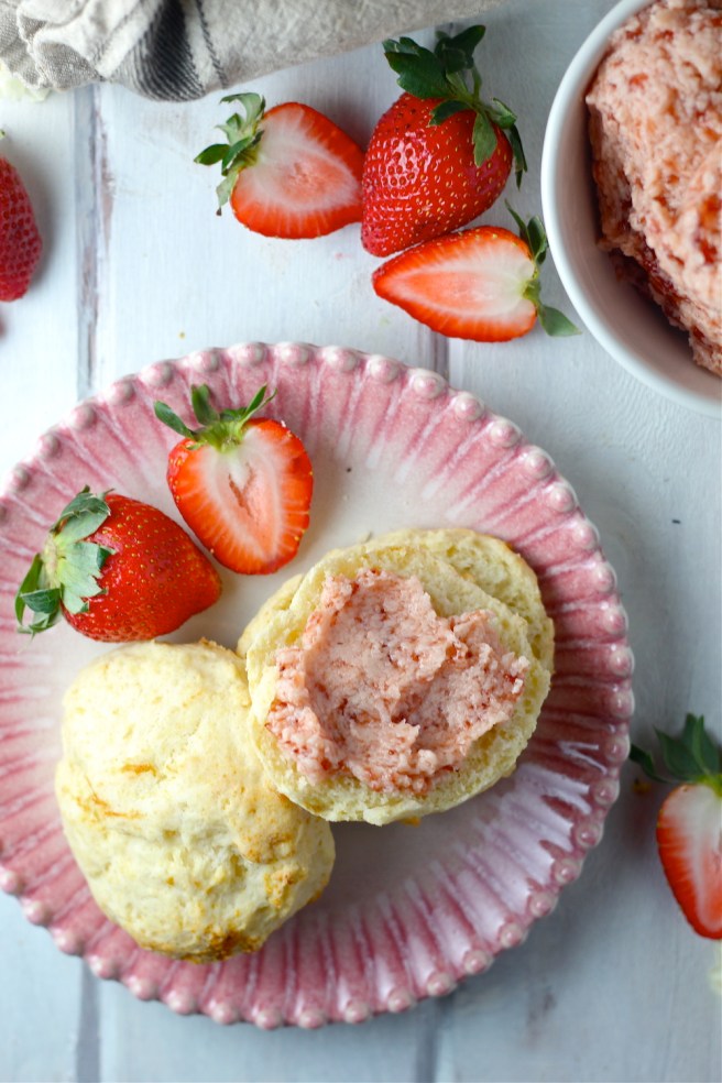These Buttermilk Biscuits with Strawberry Honey Butter are a real treat! | The Millennial Cook #springrecipe #biscuits #strawberry