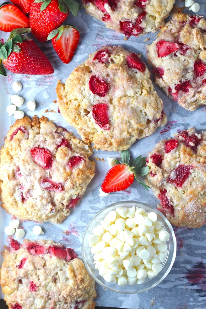 These Strawberry White Chocolate Scones are a sweet, fruity, and decadent breakfast treat! | The Millennial Cook #springrecipe #breakfast #brunch #scones #strawberry #whitechocolate