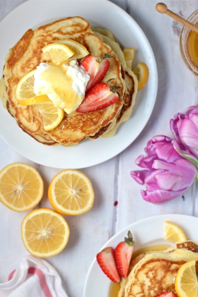 These Lemon Ricotta Pancakes are so light and airy - the perfect tart and creamy breakfast treat! | The Millennial Cook #breakfast #brunch #pancakes #lemon #ricotta