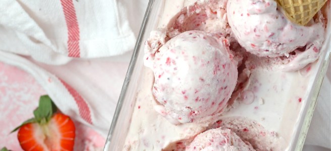 This No Churn Strawberry Ice Cream is a fantastic sweet, fruity, and creamy homemade dessert! | The Millennial Cook #spring #springrecipe #icecream #strawberry